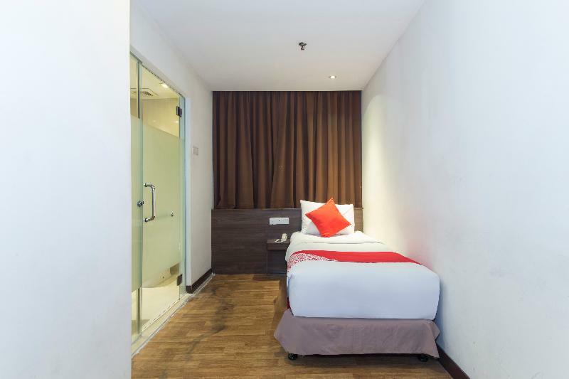 Oyo 430 Oak Valley Boutique Hotel Johor Bahru Esterno foto